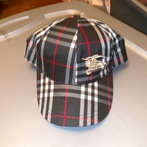 Burberry hat
